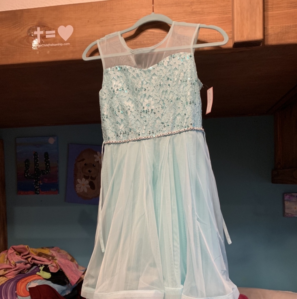 A Light blue frail tail dress